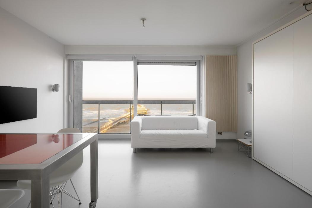 Beautiful Top Floor Seaview Studio Apartment B'berge-Bruges Blankenberge Buitenkant foto
